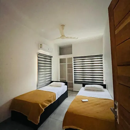 Jwel Homes Inn Kochi Exterior photo