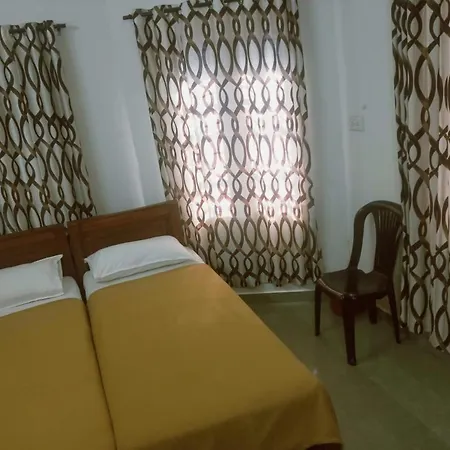 Jwel Homes Inn Kochi Exterior photo