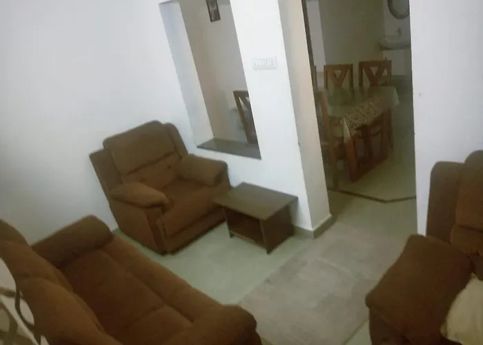 Jwel Homes Inn