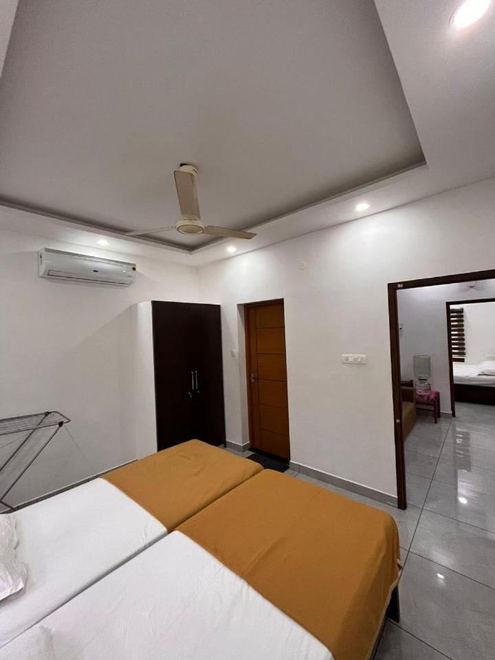 Apartment Jwel Homes Inn